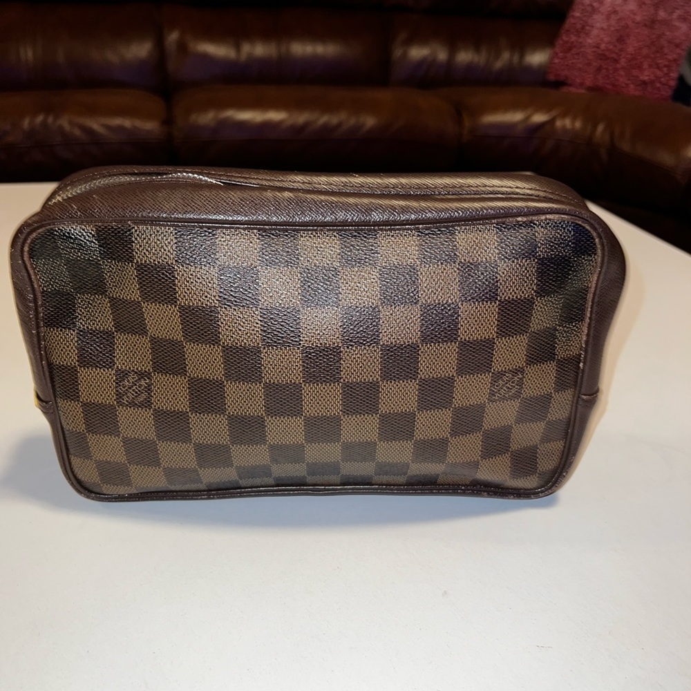 Louis Vuitton Damier clutch bag